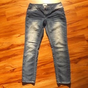 Women's jeans size 7